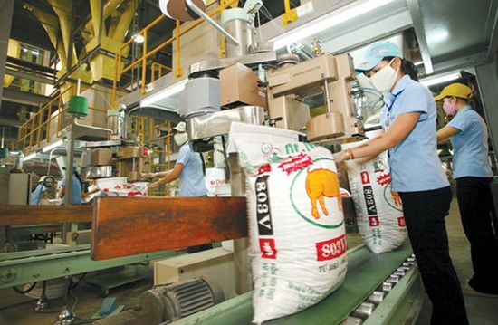 sản xuất thức ăn chăn nuôi