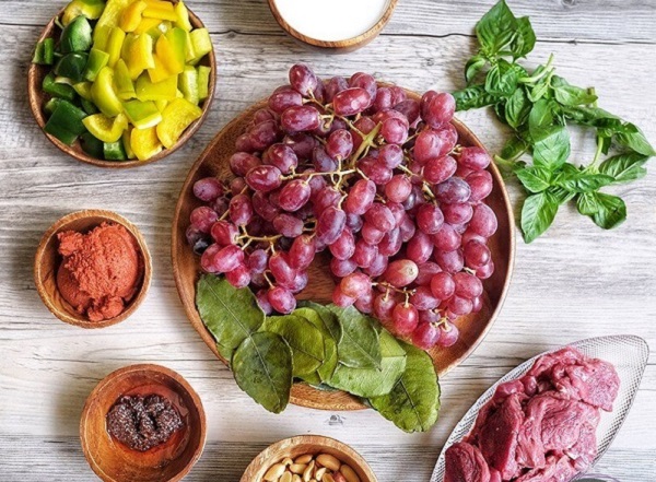 Nho đỏ được trồng nhiều ở Ninh Thuận và có giá trị dinh dưỡng cao