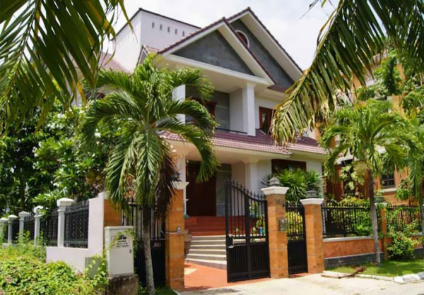 cay-trong-truoc-nha-3a