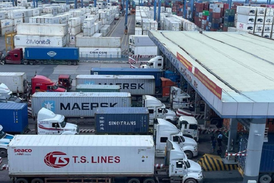 Bộ Nông nghiệp bác bỏ tin 'nông sản ùn tắc tại cửa khẩu do kiểm dịch'