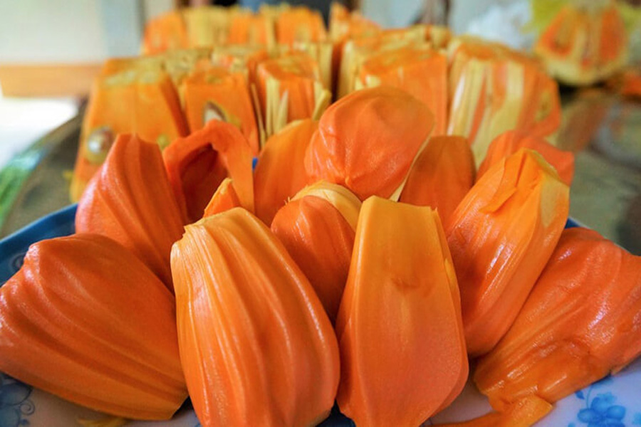 Trung Quốc tăng mua khiến mít ruột đỏ sốt giá