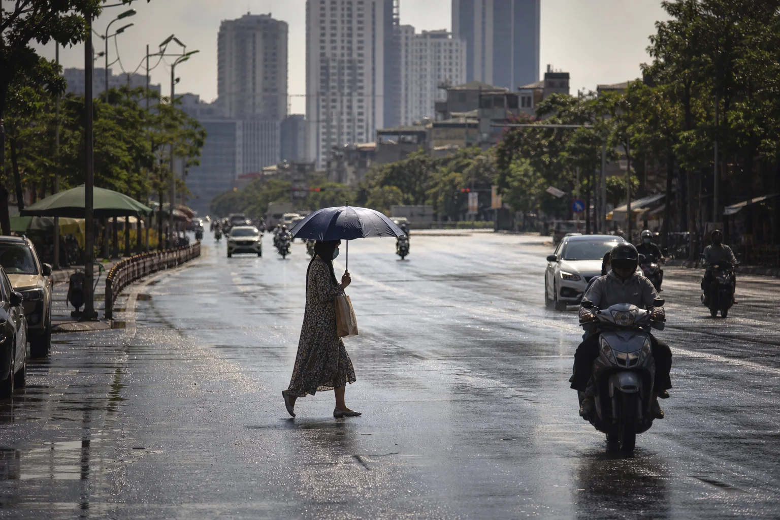El Nino làm tăng nền rủi ro nắng nóng, khô hạn và mưa cực đoan